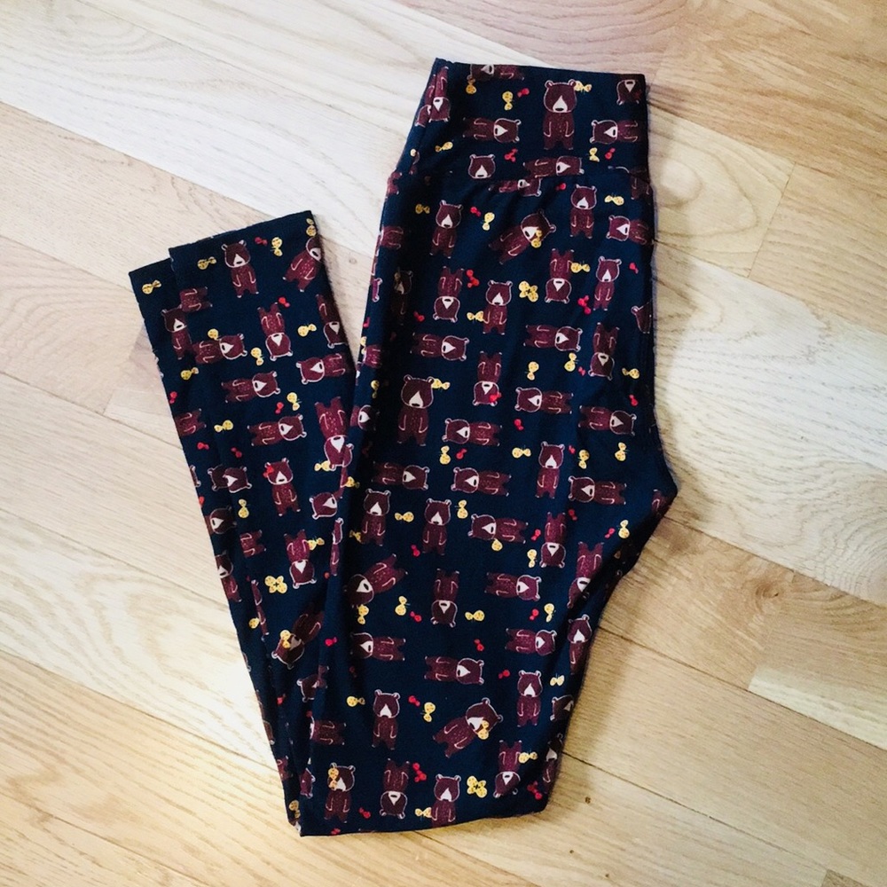 One Size LuLaRoe Teddy Bear Leggings